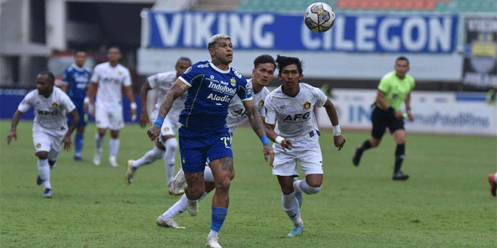 Pemain Kunci Persik Kediri Dan Persib Bandung