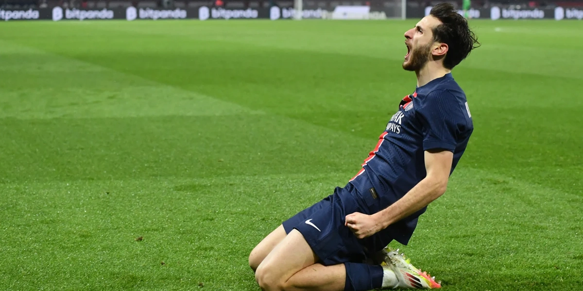 Kvaratskhelia-Gandakan-Gol-dan-Rennes-Bermain-10-Orang