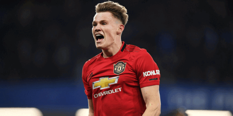 Manchester United Bidik Pulangnya Scott McTominay