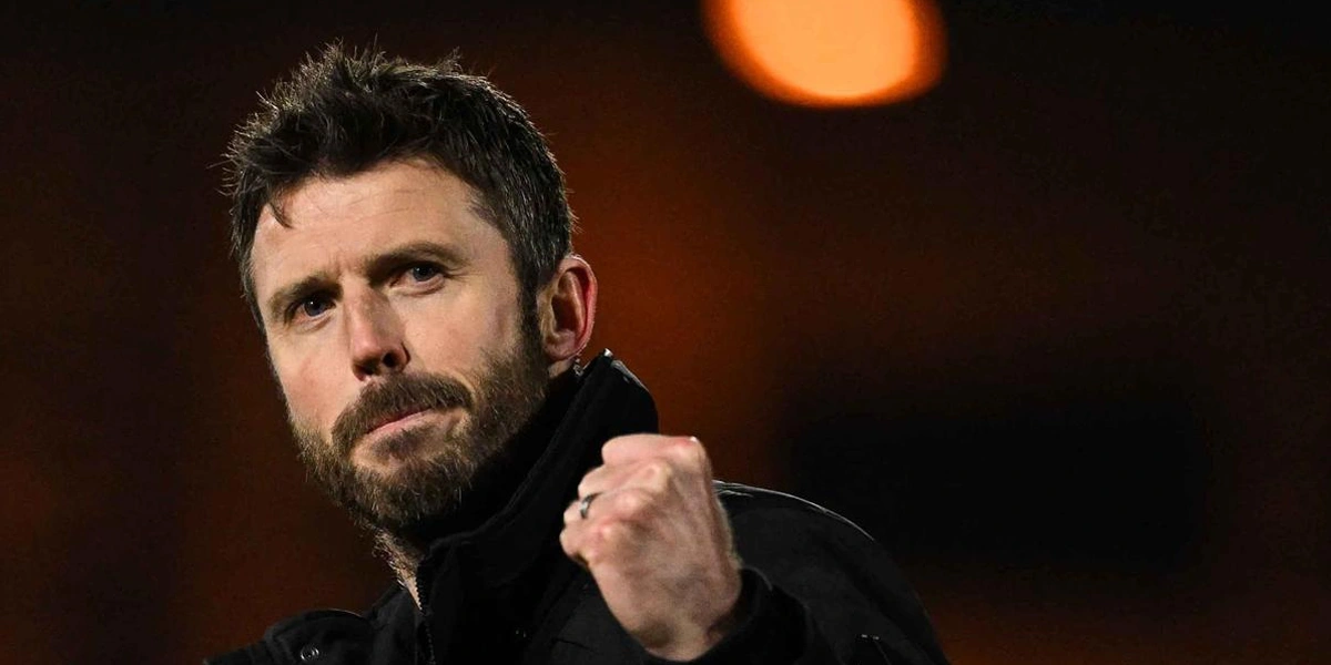 Dukungan-Michael-Carrick-untuk-Zirkzee