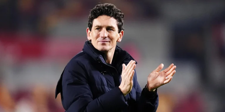 Keith Andrews Berikan Penghormatan kepada Macclesfield Usai Piala FA